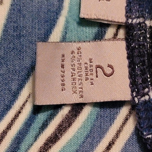 Easy wear by Chicos  cardigan. - Picture 7 of 8